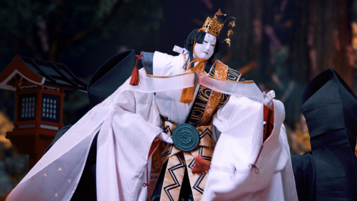 Prequel Kunitsu-Gami ditunjukkan melalui Teater Bunraku Jepun tradisional