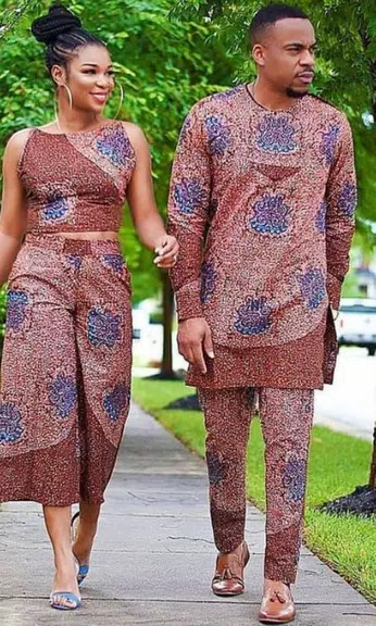 Couples Outfits Ankara Dresses Schermafbeelding 3